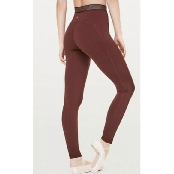 Lululemon Principal Dancer Golden 